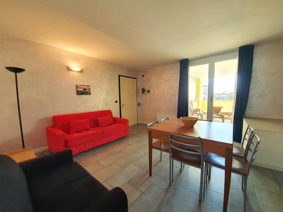 Residence Hotel Hungaria Градо Екстериор снимка
